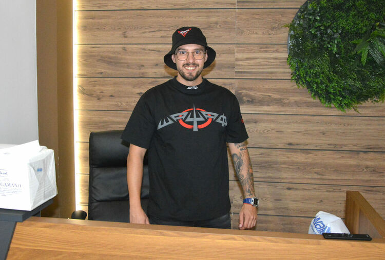 Качество и професионализъм очакват клиентите на „Barber Х“ в Хасково