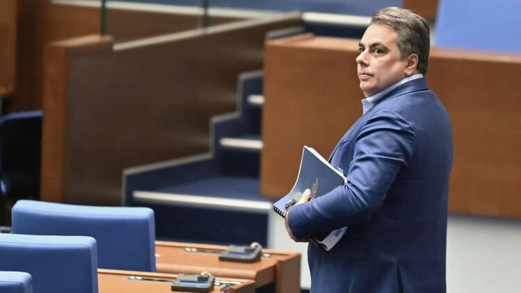 ПП се събира, за да решава за вота на недоверие