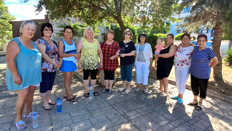 "Войводовче" и "Воеводска китка" с плакети от Международен фест