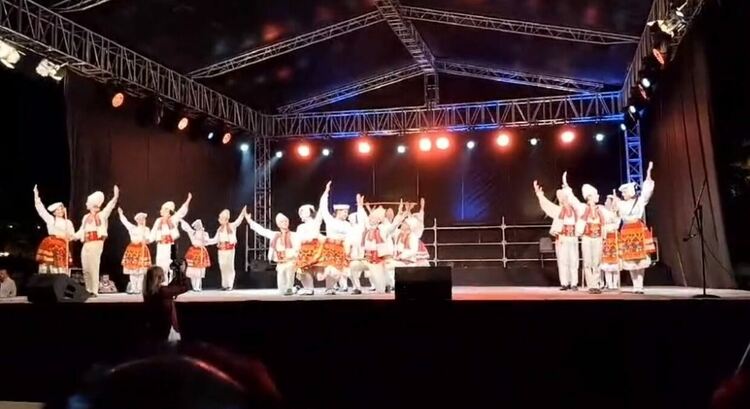 Ансамбъл „Орфей” е на финал на Международния фолклорен фестивал „Новороден” в Прищина, Косово