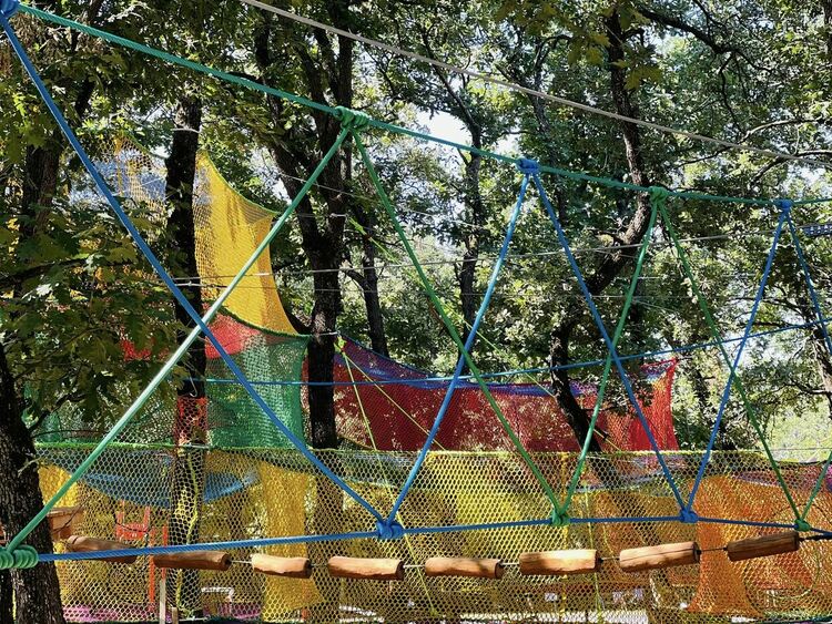 Откриват въжения парк край езерото в „Кенана“