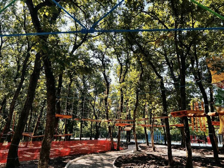 Откриват въжения парк край езерото в „Кенана“