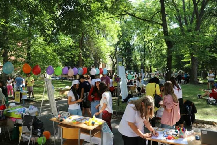 Перник ще отбележи Международния ден на младежта с четиридневна програма