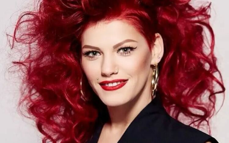 Жана Бергендорф и нейн приятел са задържани - заплашили с пистолет таксиметров шофьор в Слънчев бряг