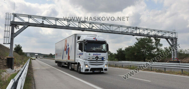 4 тол камери заснемат нарушения в аварийната лента на АМ „Марица“ в Хасковска област 