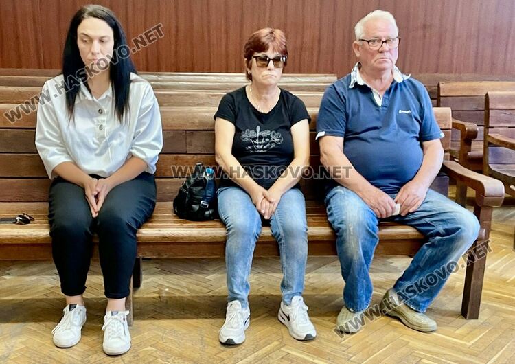 Съдът в Хасково потвърди мярката „парична гаранция“ за Перчемлиеви, обвинени за нелегалната цигарена фабрика
