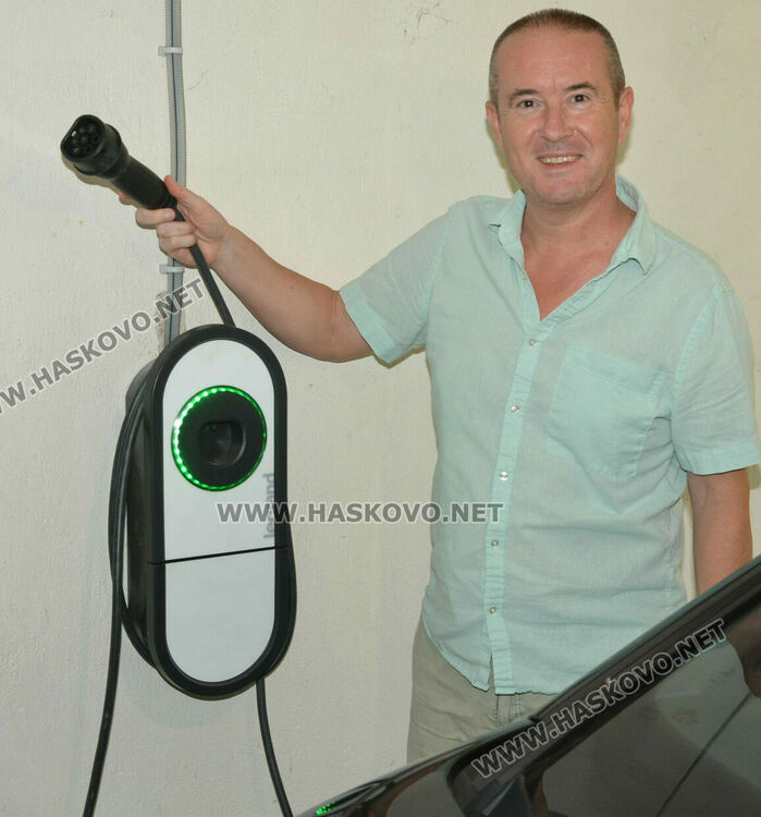 Пенко Добрев: 7 лв. струва пътуването с електромобил от Хасково до Бяло море и обратно