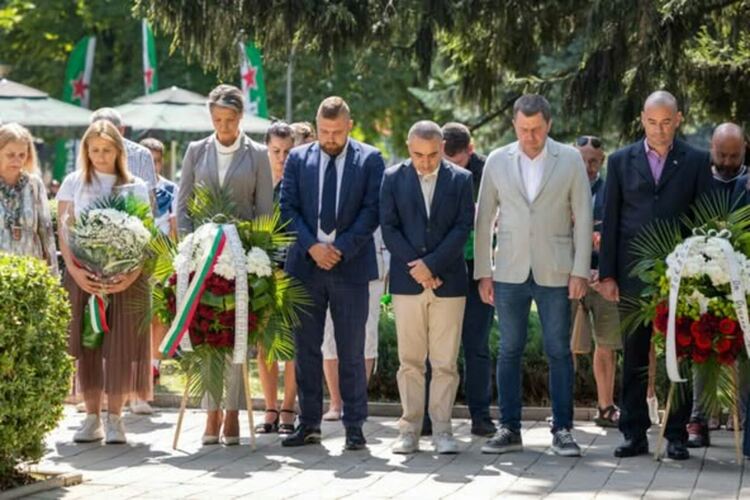 С тържествена общоградска церемония Перник отбеляза 188 години от рождението на Васил Левски