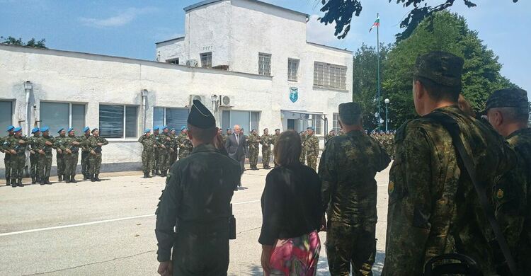 Премиерът Желязков в Крумово: Продължаваме да увеличаваме капацитета на Въоръжените ни сили за справяне с пожари