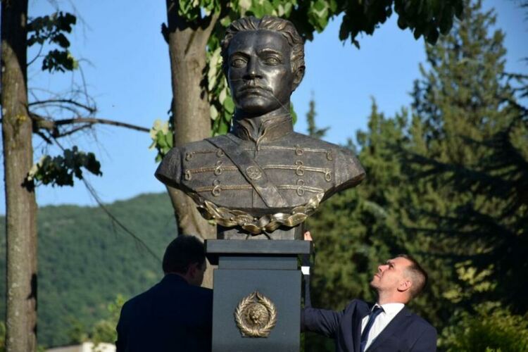 България отбелязва 188 години от рождението на Васил Левски