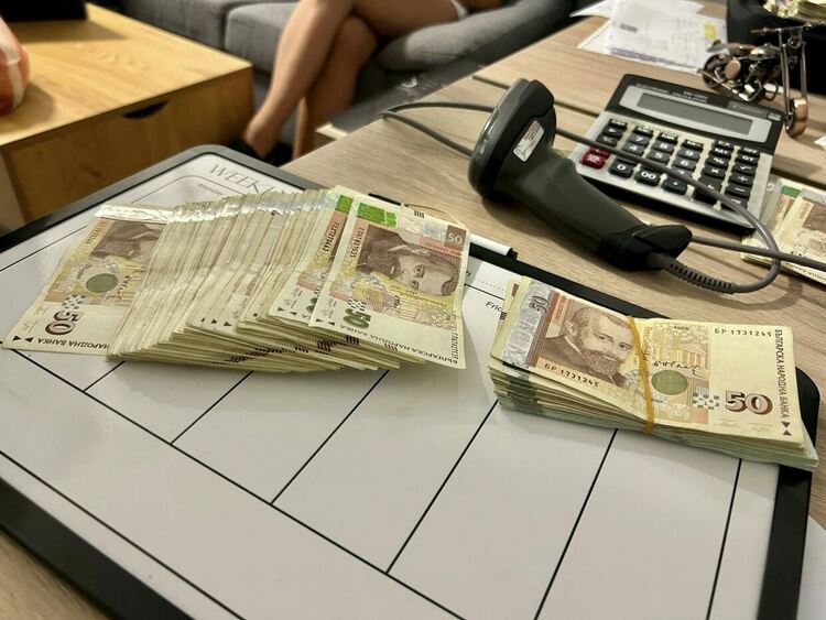 Снимки: ГДБОП