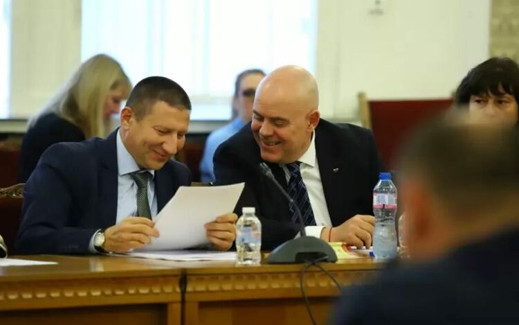 Сарафов стана и.ф. главен прокурор след отстраняването на Иван Гешев от поста