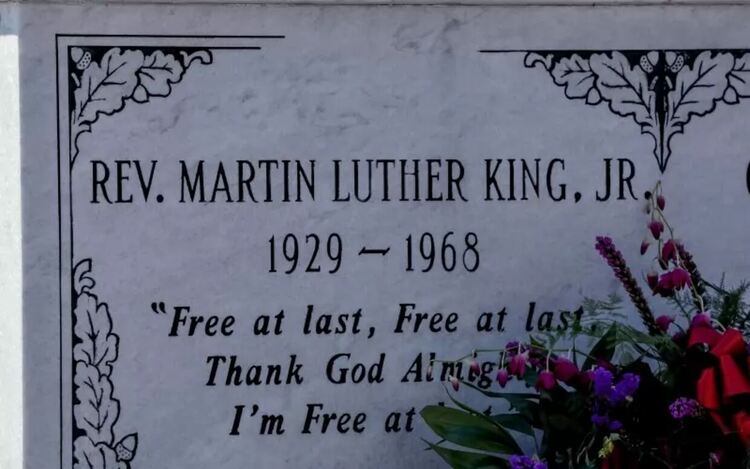 В изявление децата на известния активист за граждански права изразиха загриженост относно евентуалната злоупотреба с документите с цел „атака срещу неговото наследство или постиженията на движението му“.