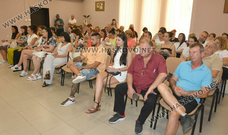 Хасковлии няма да подписват нови договори заради въвеждането на еврото, заплатите ще се преизчисляват