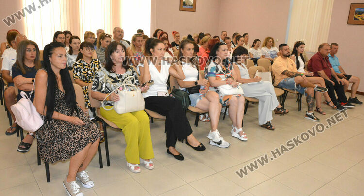 Хасковлии няма да подписват нови договори заради въвеждането на еврото, заплатите ще се преизчисляват