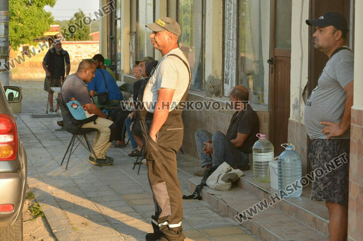 Нов протест в Александрово заради безводието, още чакат превода на 5.5 млн. лв. за решаване на проблема