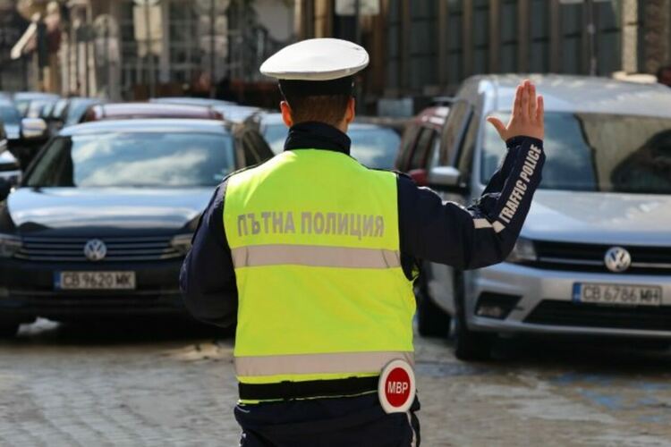 МВР ще отнема книжката при превишаване на скоростта с над 40 км/ч 
