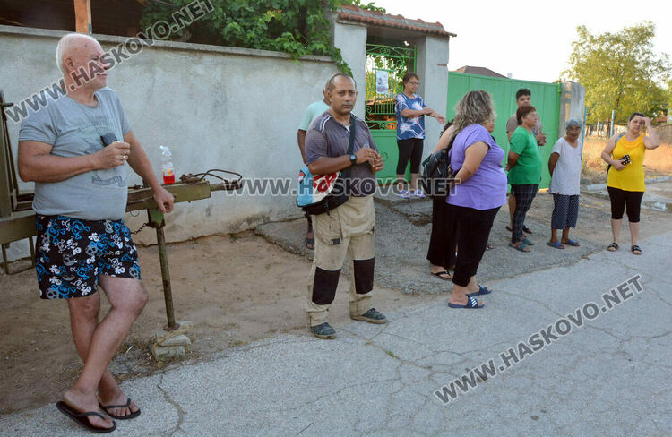 Нов протест в Александрово заради безводието, още чакат превода на 5.5 млн. лв. за решаване на проблема