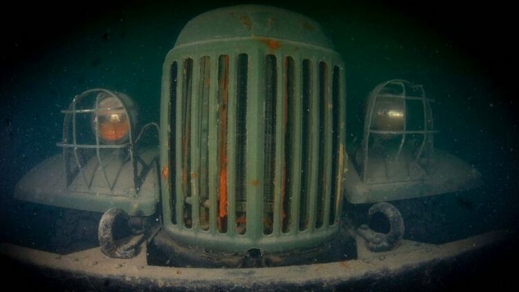 Атракция за приключенци: Подводна карта ориентира гмуркачи за 28 подводни обекта по Южното Черноморие