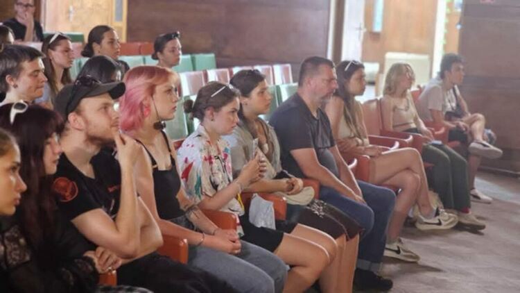 Младежи от четири държави се обучаваха в Смолянско как да преодоляват социалното безпокойство