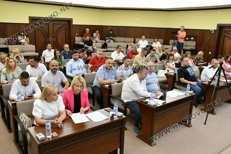 10 двойки от Хасково получават помощи за ин витро, утвърдиха управителите на общинските болници 