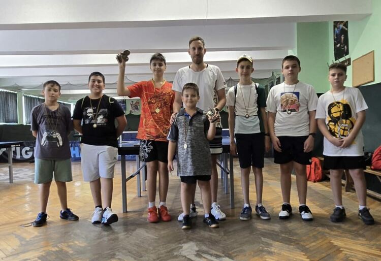 20 състезатели участваха в турнир по тенис на маса в Хасково