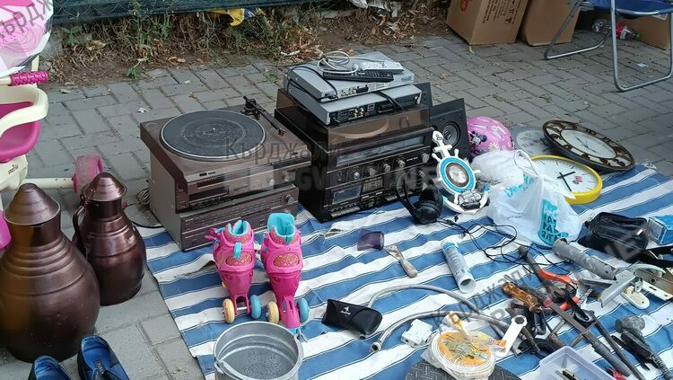 Аудиотехника за маниаци се предлага на Битака в Кърджали