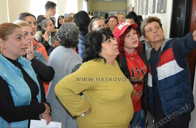 372 безработни постъпиха на работа в Хасковска област през юни