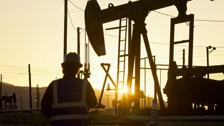 Петролът поскъпва, търговското примирие между ЕС и САЩ раздвижи пазарите