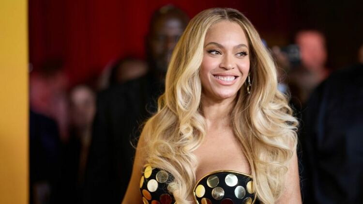 Destiny's Child пяха заедно на финала на турнето на Beyonce