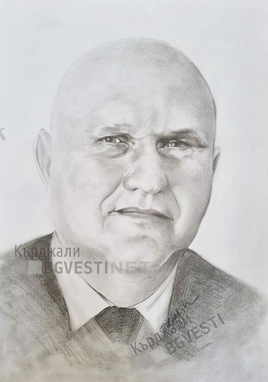 Петя Зенгин-художничката от Кърджали, която рисува портрети с кафе