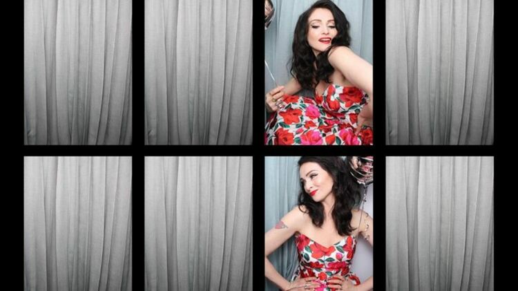 Sophie Ellis-Bextor представи песента „Dolce Vita“