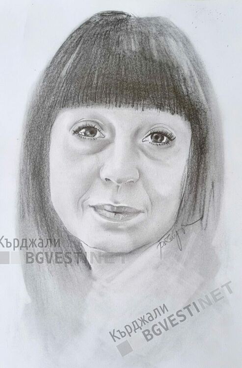 Петя Зенгин-художничката от Кърджали, която рисува портрети с кафе