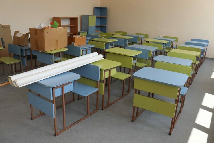 Продължава работата по модернизацията и обновяването на ОУ „Никола Вапцаров“ в Хасково