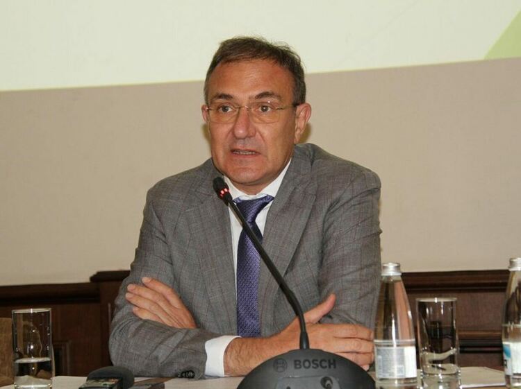 Борислав Гуцанов