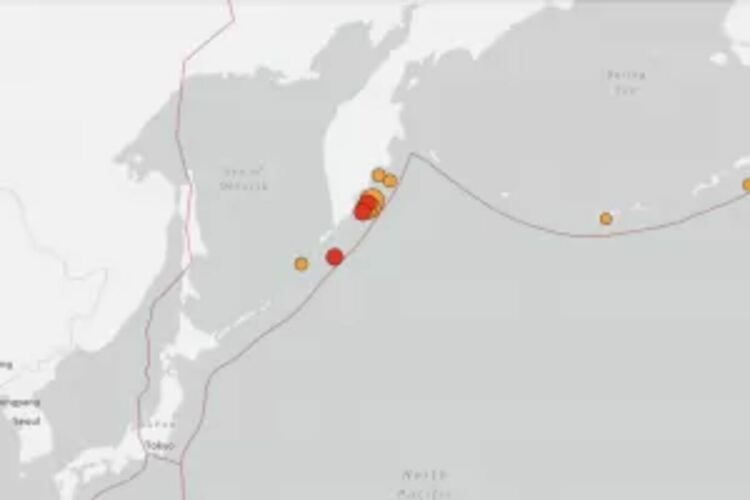 Гигантско цунами тръгна от Камчатка