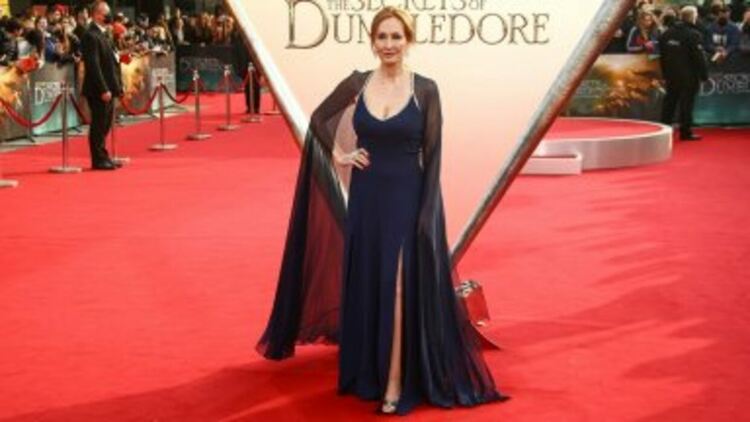 Джоан К. Роулинг на 60: Израслото в бедност момиче днес разполага с £940 милиона