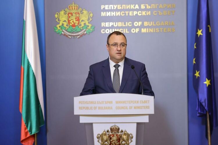 Кабинетът ударно продава държавни имоти, списъкът изчезна от сайта на МРРБ