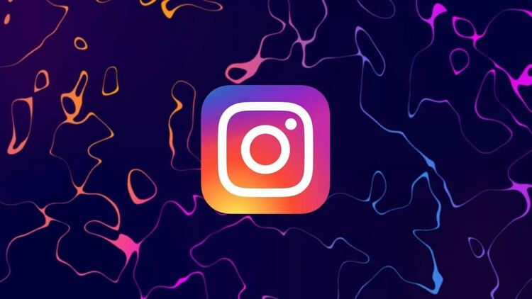 Instagram удари по основна функция - излъчването на живо 