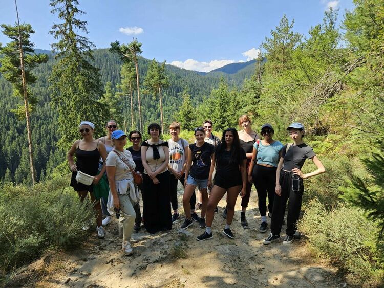 Чепеларе отново е домакин на международната писателска резиденция „Жени в планината“