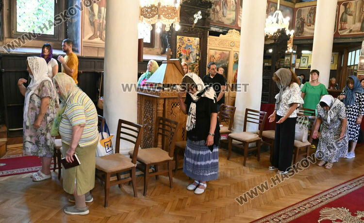 Литургия за Преображение Господне в Хасково