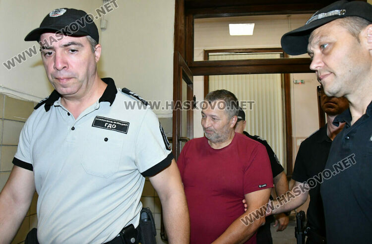 Съдът остави за постоянно в ареста Илко Тигъра