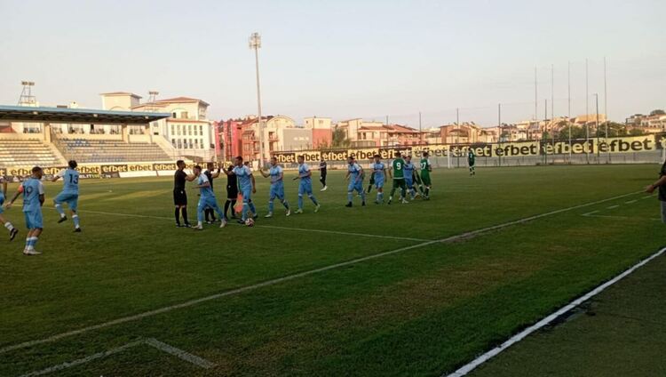 „Родопа“ (Смолян) тръгна с ранен гол в Созопол, но рухна след почивката