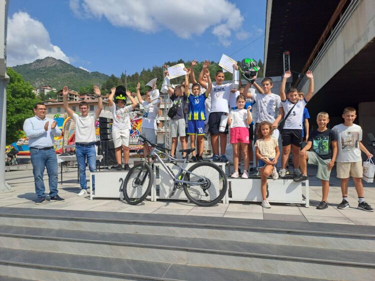 С велосъстезание Девин даде старт на Празника на града и минералната вода