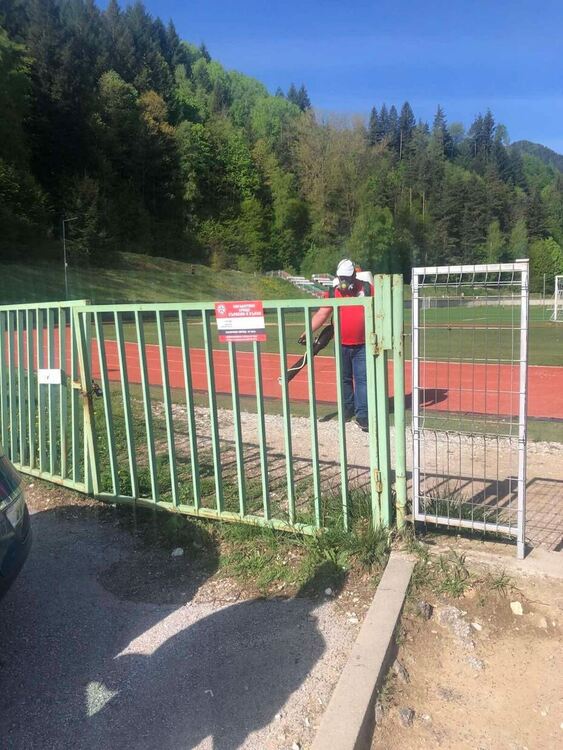 Смолян предприема комплексна обработка срещу кърлежи и бълхи