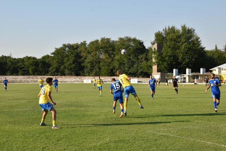 “Димитровград” с първа домакинска победа за сезон
