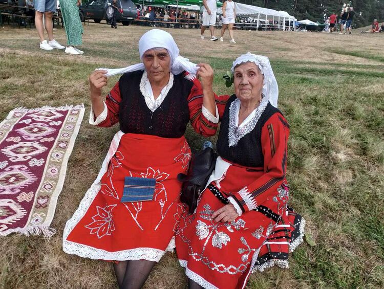 Блестящо представяне на читалищата от Димитровград на Копривщица'2025