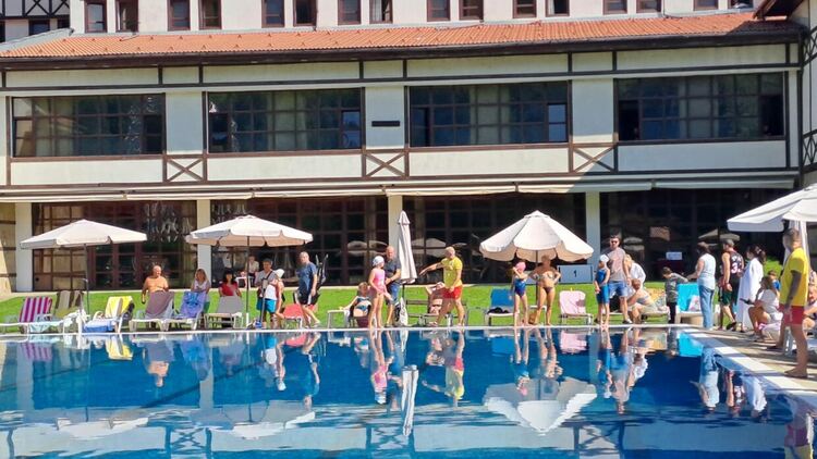 Над 30 състезатели мериха сили в плувния турнир за Празника на Девин и минералната вода