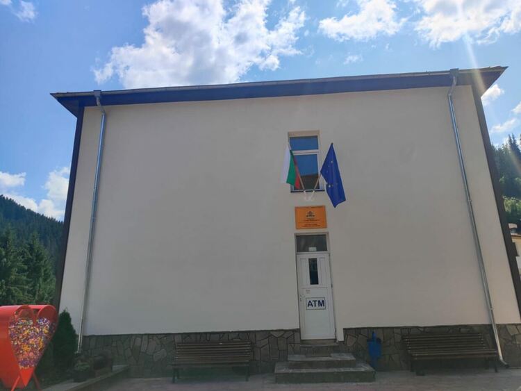 В село Триград приключи основният ремонт на кметството