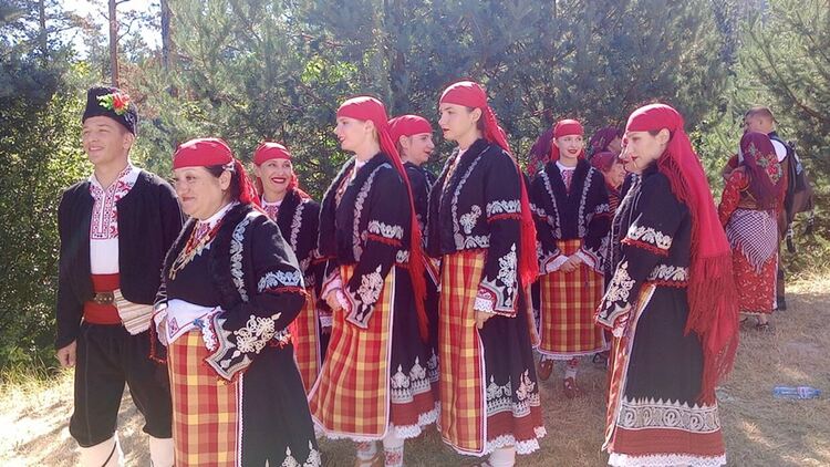  33 златни медала за смолянските таланти от Националния събор в Копривщица